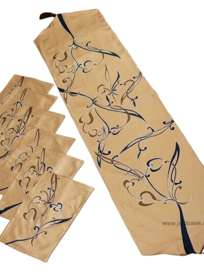 Batik Table Runner and Table Mat Sets (Hand Drawn) BC172-071