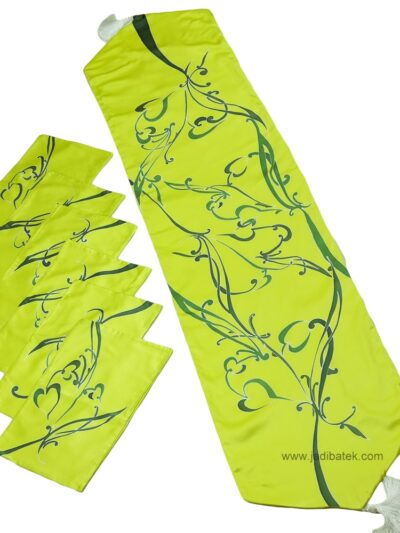 Batik Table Runner and Table Mat Sets (Hand Drawn) BC172-073