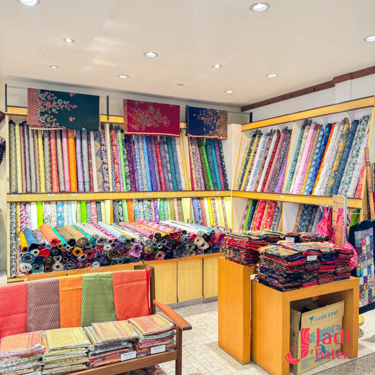 Jadi Batek Fabric Selection
